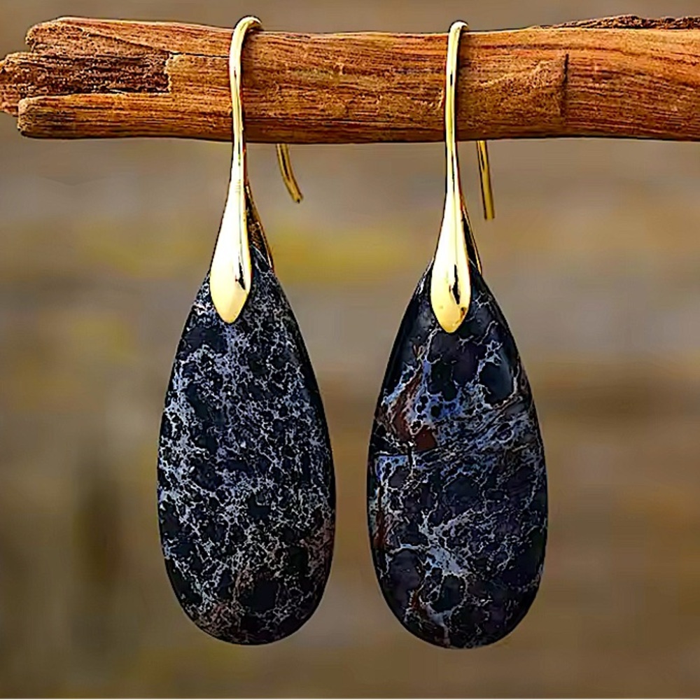 Handcrafted Imperial Black White Natural Stone Earrings Gold